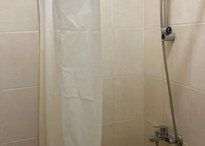 Apartment M-2bedroom Flat With Garden *